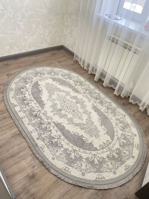 Ковер овальный 2.30х1.40 м