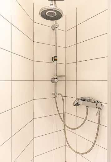 Дава се под наем Едностаен апартамент в Пловдив, Съдийски - 45 кв.м за 249.9 € - Снимка #5