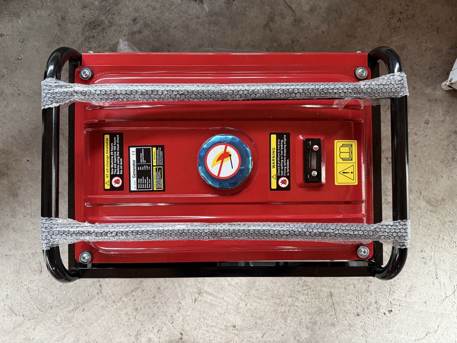 Генератор  SJF-3000 Чисто Нов!