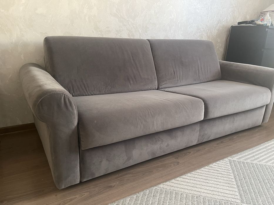 Диван кровать .. срочно срочно