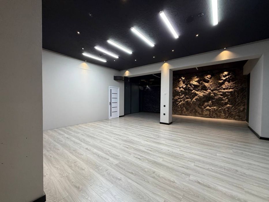 Здание Grand Mir Hotel 580 м2