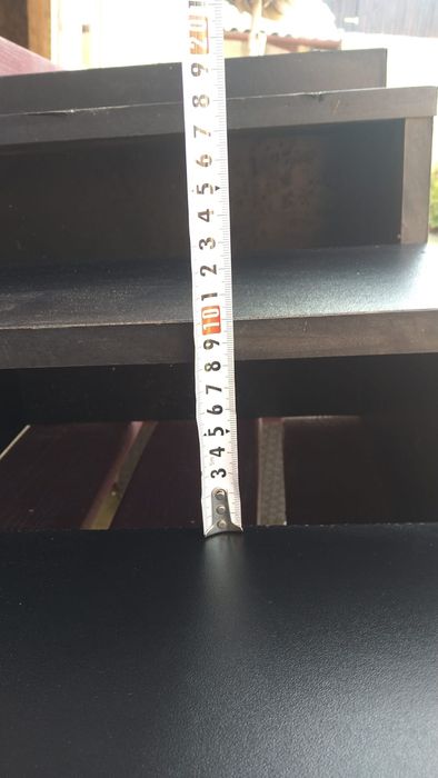 Trepte din lemn 60 Lei 2 Buc