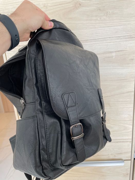 Pierro Poggi раница от еко кожа