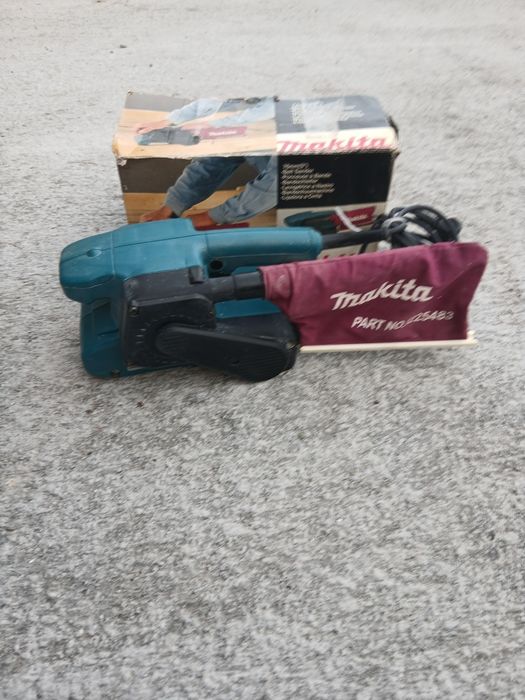 Лентов шлайф Makita 650вата