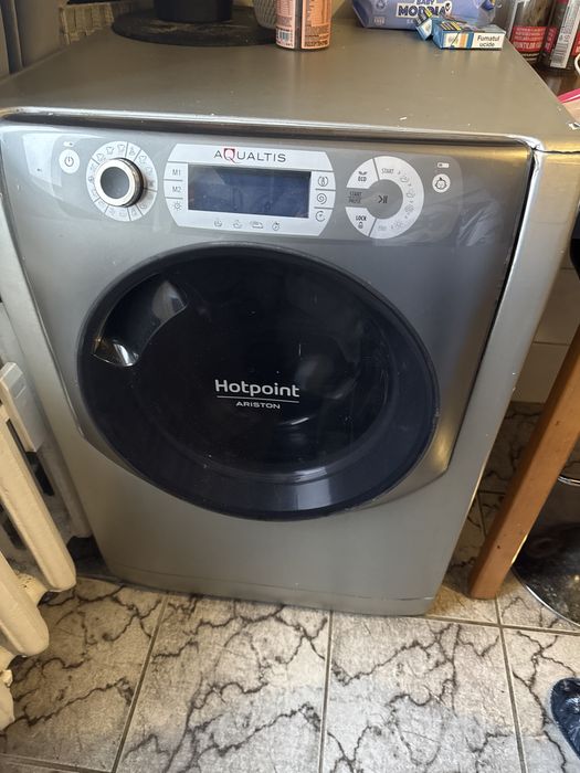 Masina de spalat cu uscator Hotpoint AQD970D49