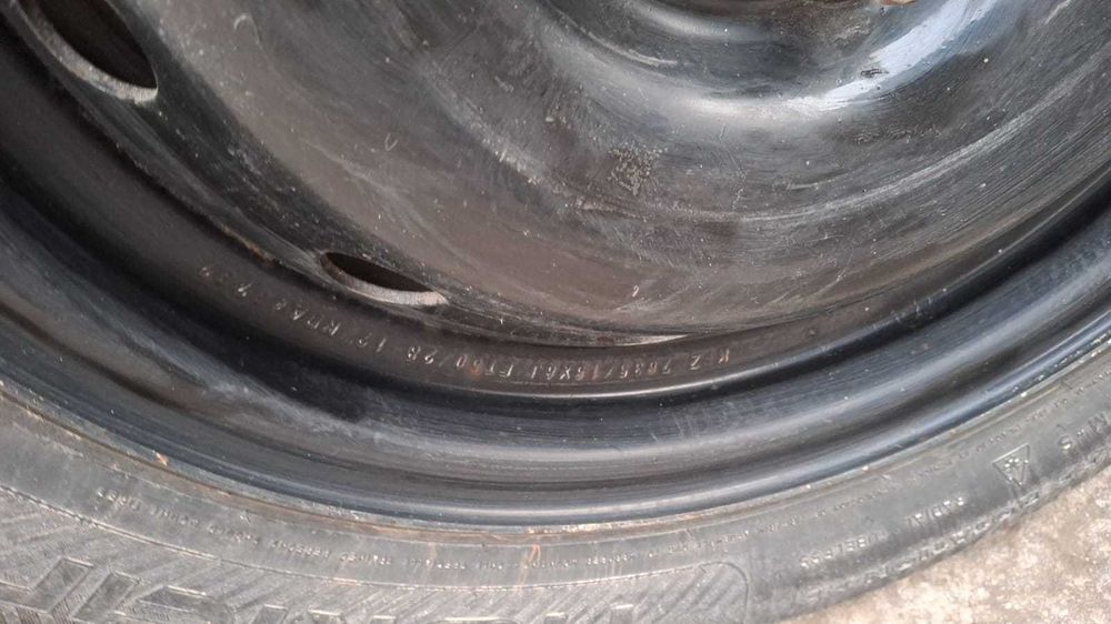 Vand lot piese Noi , jante, anvelope Dacia Logan&capace Peugeot