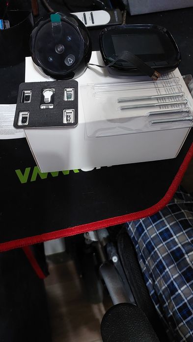 Видеоглазок для входной двери.