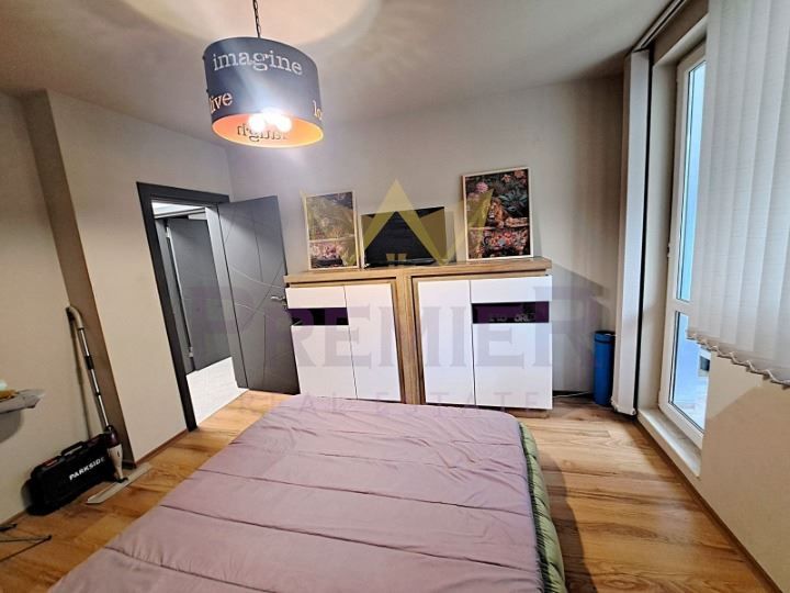 Дава се под наем Двустаен апартамент в Варна, Левски - 67 кв.м за 562 € - Снимка #5