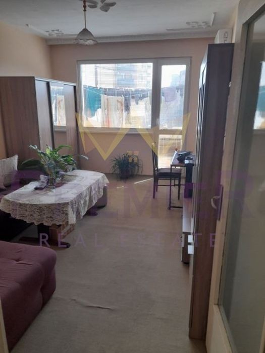 Продава се Двустаен апартамент в Варна, Погреби - 60 кв.м за 1899 €/кв.м - Снимка #3