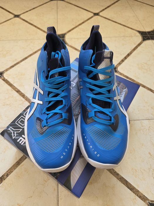 Красовки Asics Metairie paris