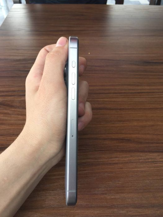 Iphone 15 pro max 256 tali