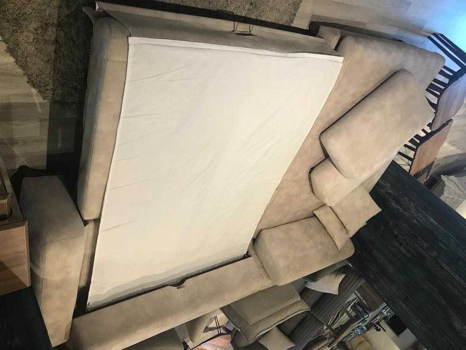 Чисто нов ъглов диван Baskent