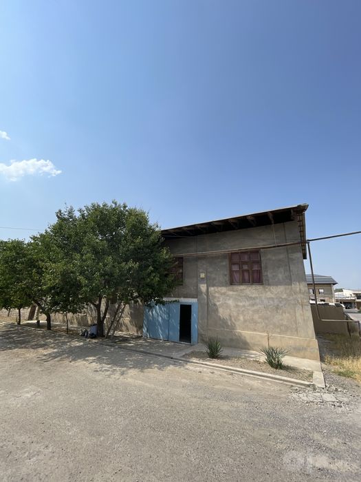 Yer sotiladi Uch Qahramondan 3 km  Guliston MFY (molbozor kochasi)