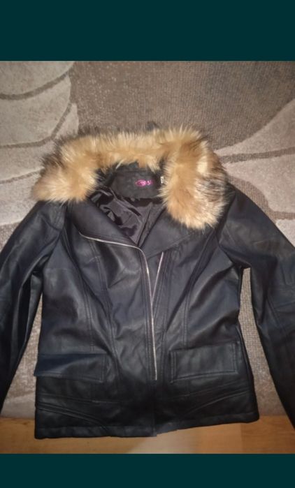 Дамско кожено яке