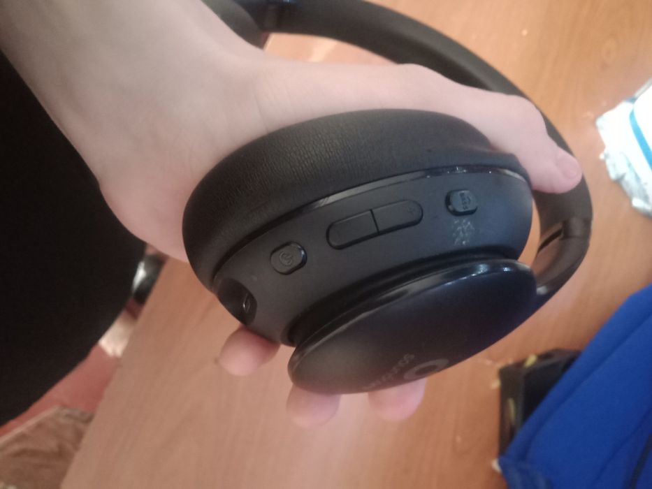 Наушники блютуз отличный