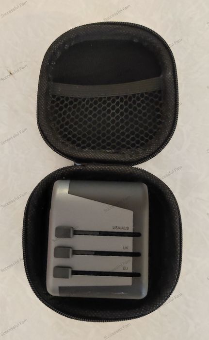 Адаптер для розеток Philips