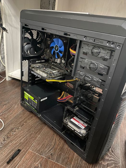 Настольный компьютер