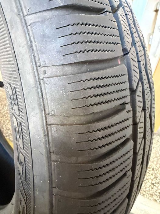 General 225/65 R17 H XL iarnă