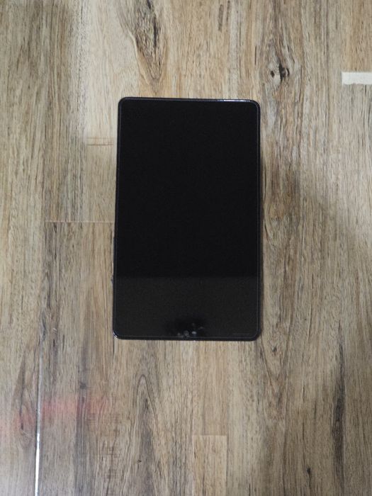 Продам Samsung Galaxy Tab A9 4G  64GB