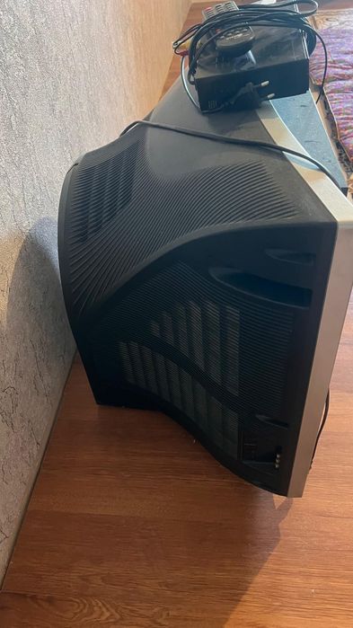 Продам тв  с отау