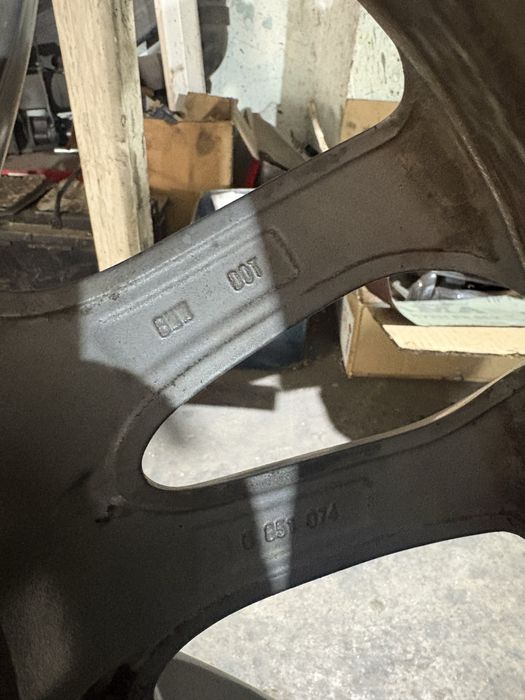Vand sau schimb jante BMW r19cu r20