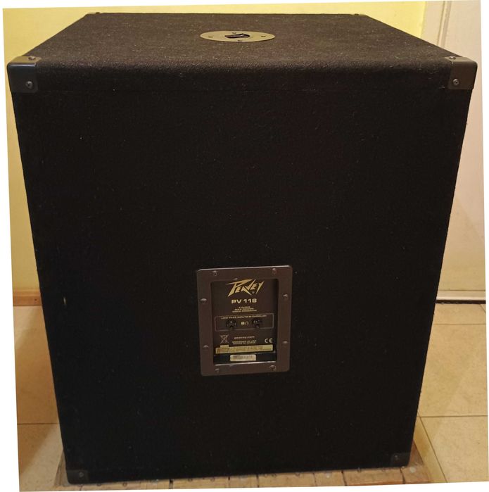 Продавам пасивен субуфер Peavey PV 118 Sub - 400W, 18 инчов