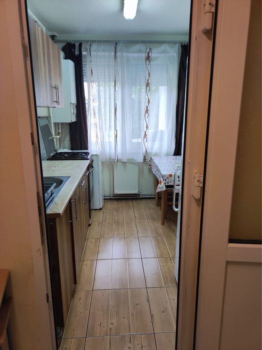 Inchirez apartament cu 2 camere