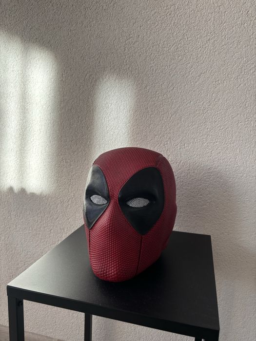 Deadpool декоративна маска