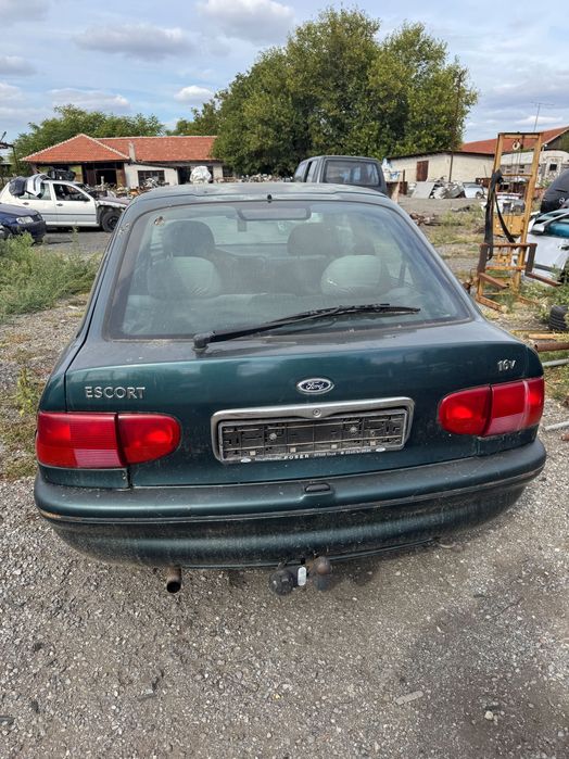 Ford escort 1.6 16 винтила