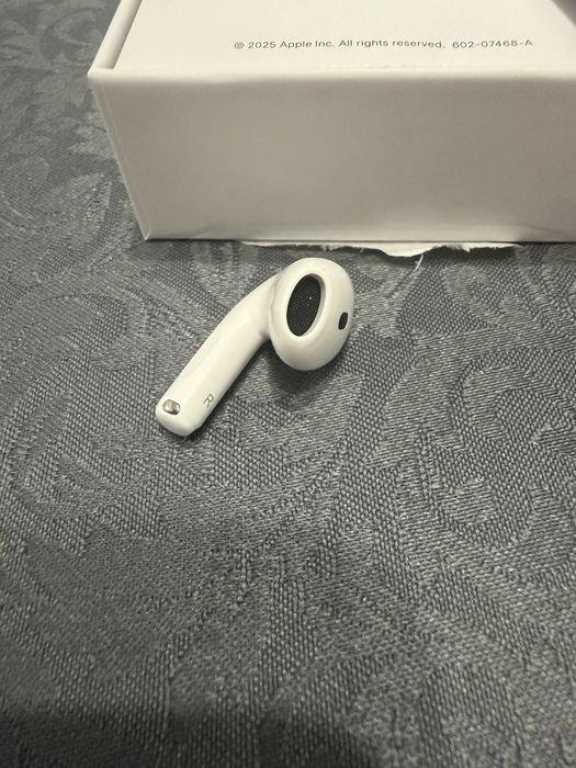 Casti apple airpods 4