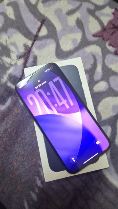 продаю Iphone 13 за 80тысяч