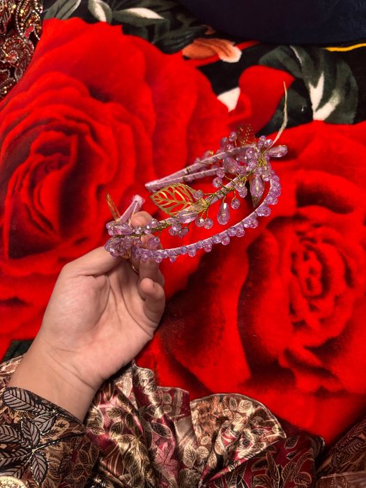 Diadema kelinlar uchun