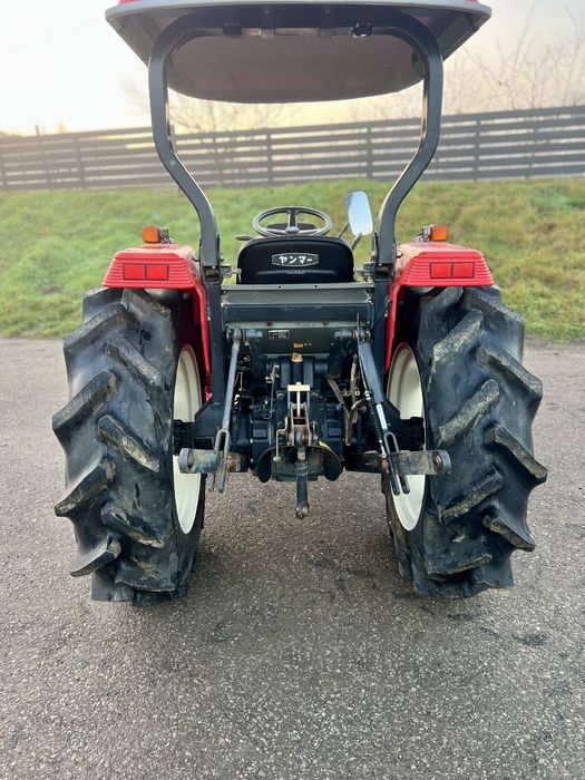 Tractor,tractoras Yanmar RS330,freza,33cai,servo,24 viteze,inversor