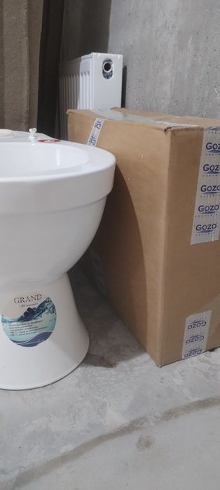 Vanna yangi ishlatikmagan Unitaz yangi  Radiator