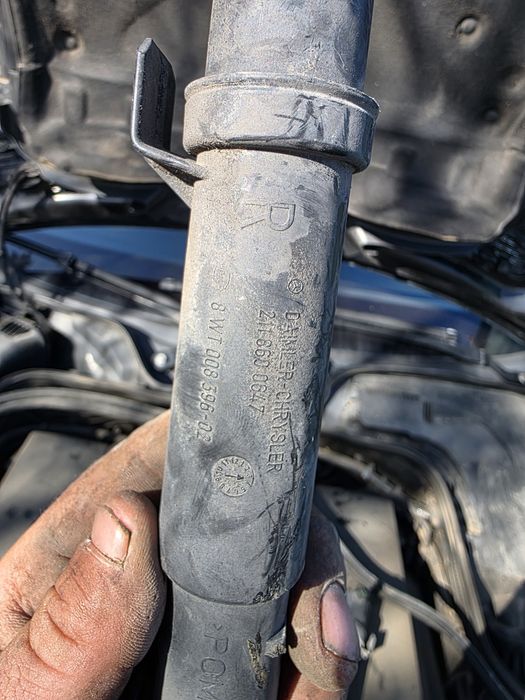 Пръскалки за фарове на Mercedes W211