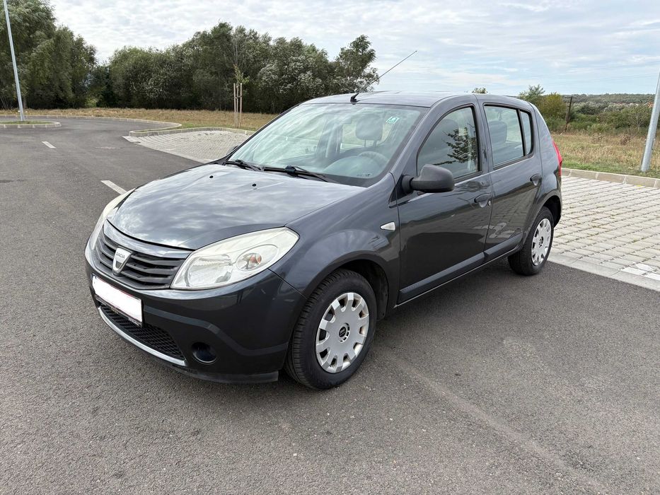 Dacia Sandero 1,4 mpi. An. 2009. Clima