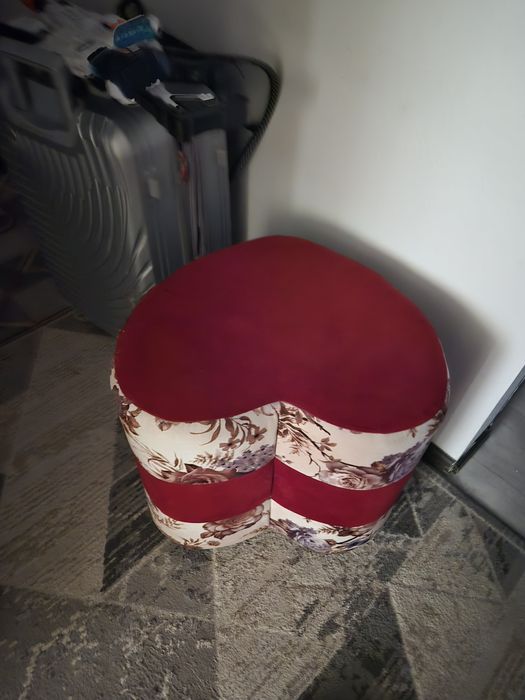 Стол круглый и прямой