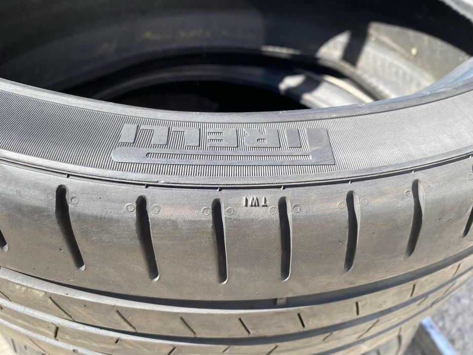 235/35/19 пара бу пирелли