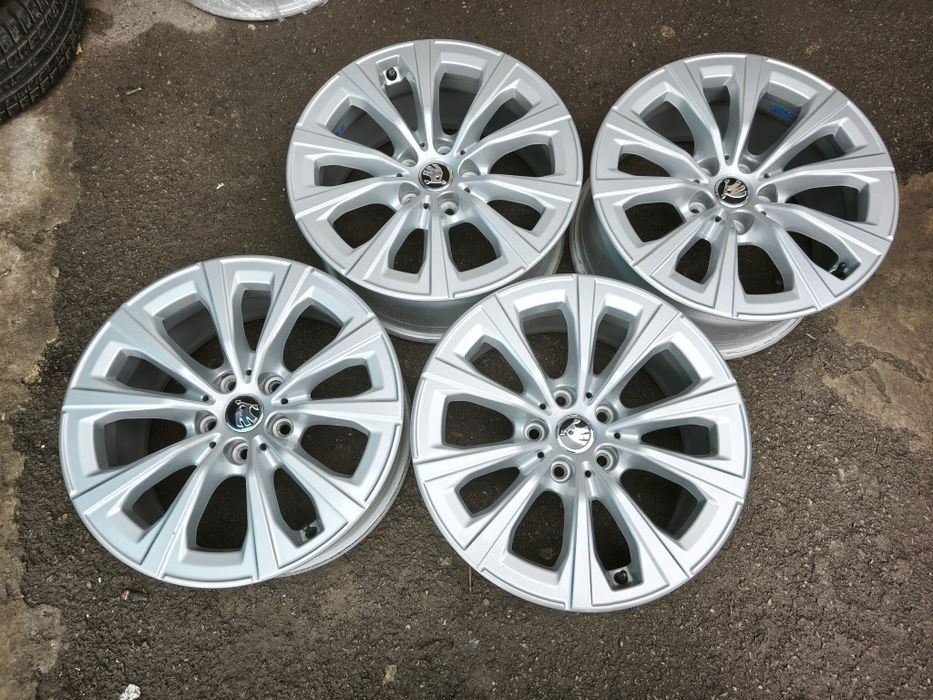 17" оригинални алуминиеви джанти за Vw Tiguan,Passat/Skoda.