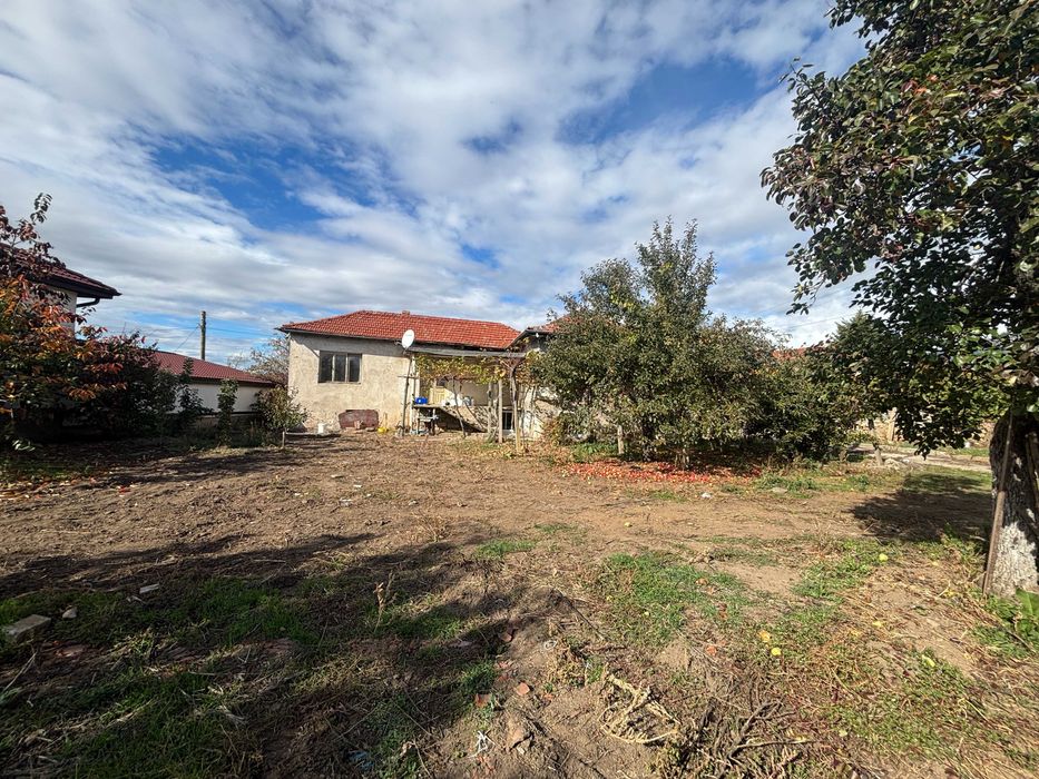 Продава се Къща в с. Горни Домлян, Област Пловдив - 70 кв.м за 858 €/кв.м - Снимка #1