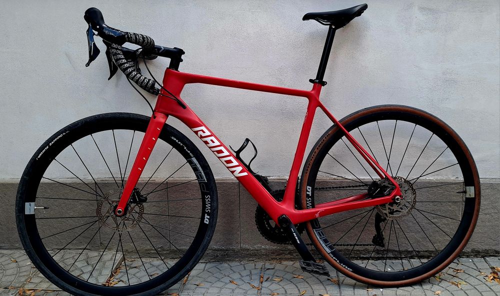 Шосеен Radon Spire Disc 8.0 Carbon, 57см.