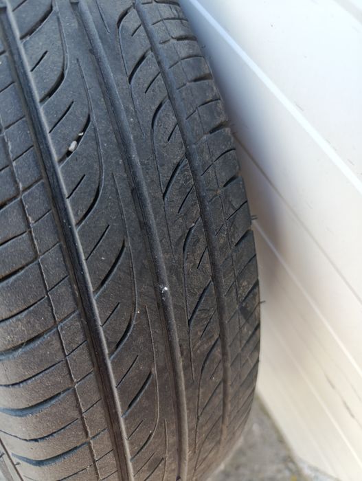 Гуми за нисан микра