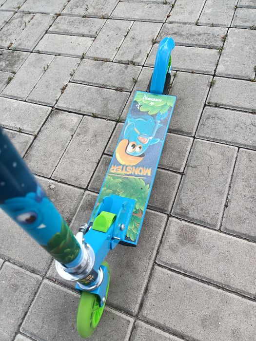 Продаю почти новый самокат