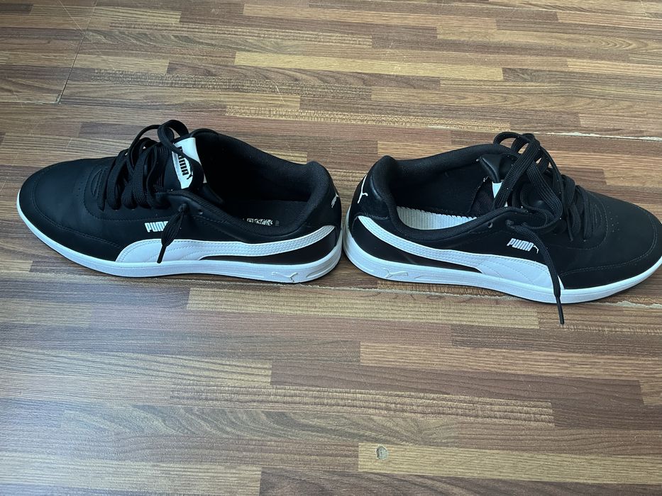 Adidași Puma Court Classic Clean | 42.5 | În stare foarte bună