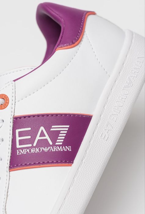 Чисто Нови Оригинални Дамски Обувки Emporio Armani X8X102 38 номер