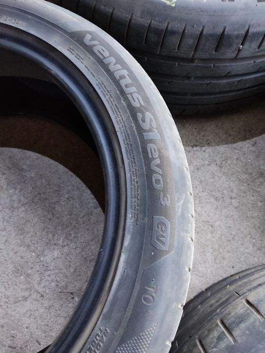 255/45/19 летни Hankook