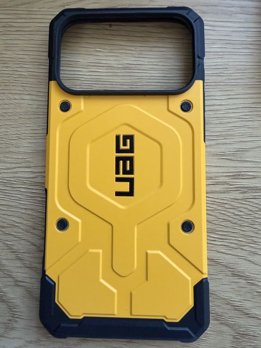 Husa  Iphone 17 Pro MaxUAG  Pathfinder Magsafe noua