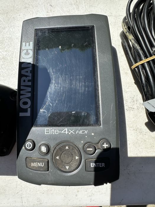 Doua sonare Lowrance Elite 4xHDI si Hook 3x