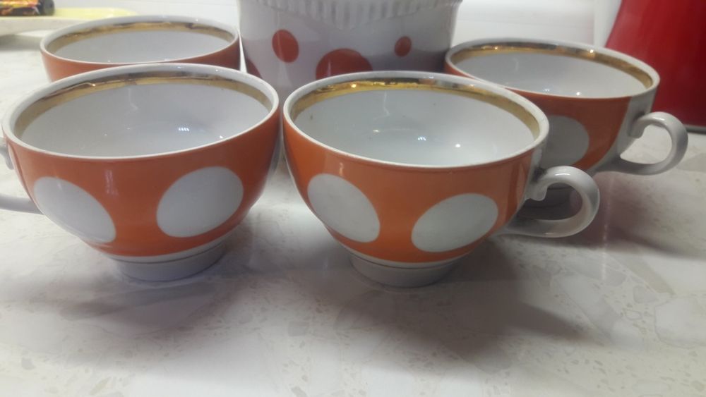 Продам чайные кружки.6 шт.