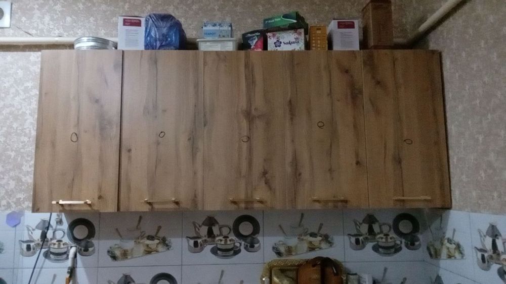 Кухонный мебель сатылады